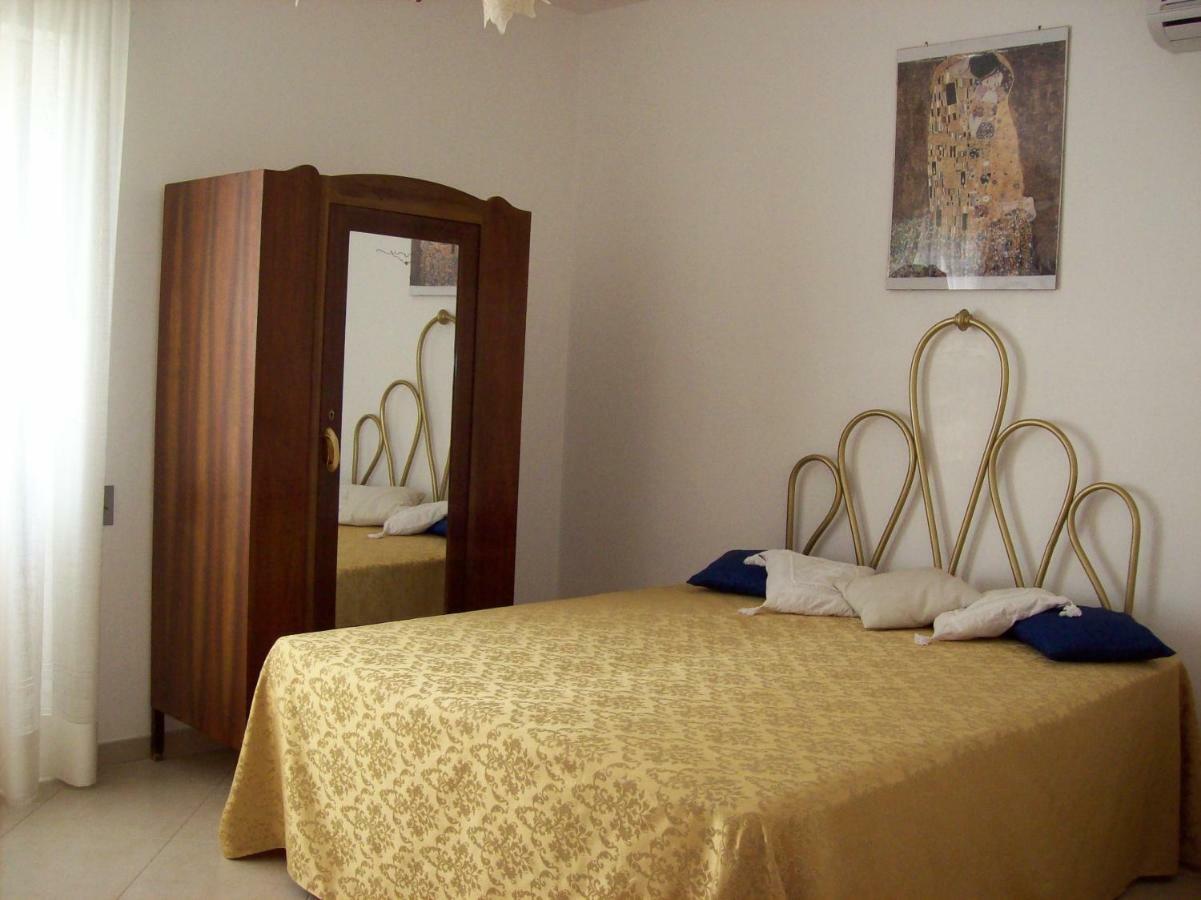 كاستيلانا غروتي B&B Lo Smeraldo المظهر الخارجي الصورة